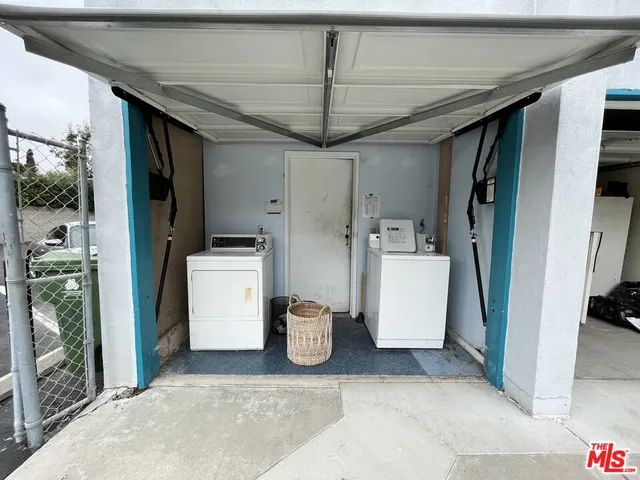 $2,700 | 534 Santa Clara Avenue, Unit 6, Venice, CA 90291