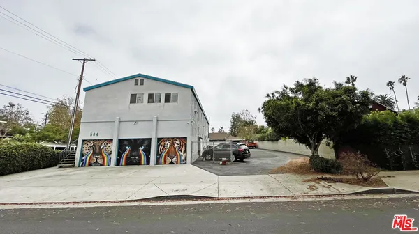 $2,590 | 534 Santa Clara Avenue, Unit 6, Venice, CA 90291