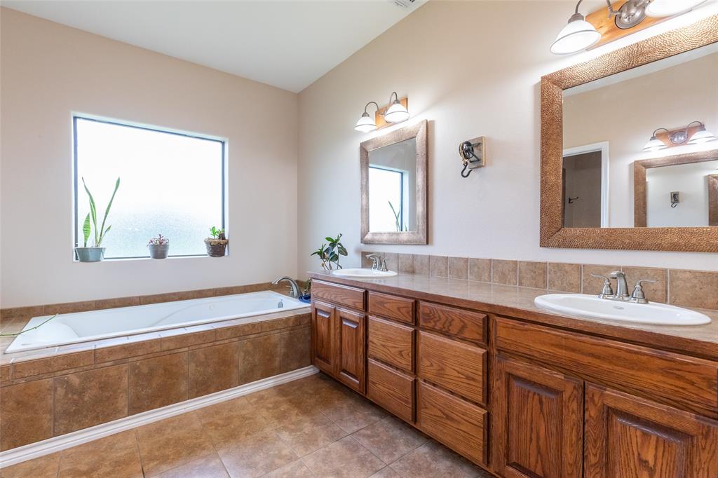 523 South Hays Road Clyde, TX 79510 - Photo 27 of 40