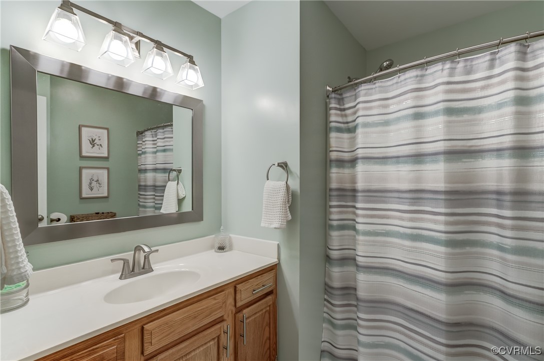 361 Rudolph Street Ruckersville, VA 22968 - Photo 31 of 47 Hall bath