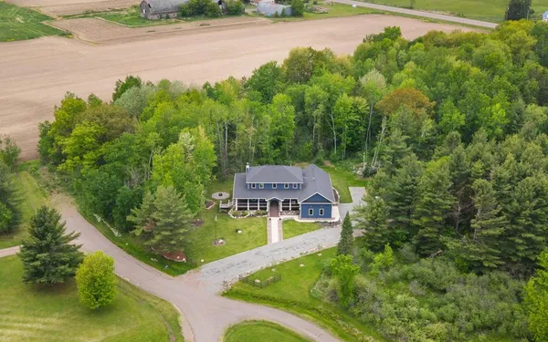 $773,000 | W6880 Maplewood Lane, Medford, WI 54451