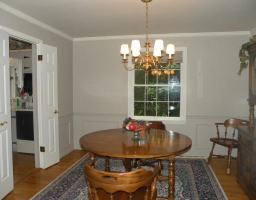 115 Ridgeview Drive Venetia, PA 15367 - Photo 3 of 18 Dining Room.