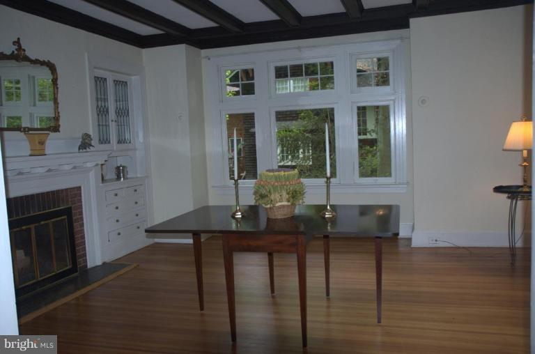 206 Longwood Road Baltimore, MD 21210 - Photo 12 of 24 Dining Room #2
