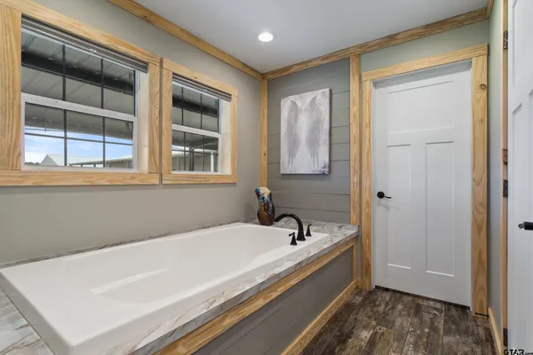 $625,000 | 8642 & 8644 S Fm 779, Alba, TX 75410