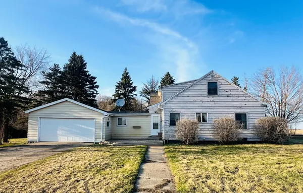 $245,000 | 53007 140th Street, Donnelly, MN 56235
