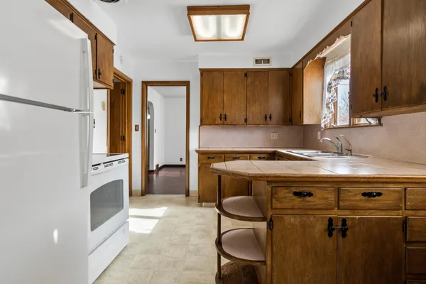 $245,000 | 53007 140th Street, Donnelly, MN 56235