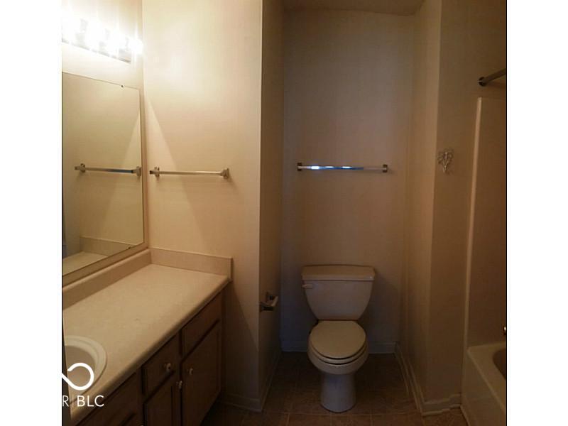 17011 Mapleton Place Westfield, IN 46074 - Photo 9 of 14