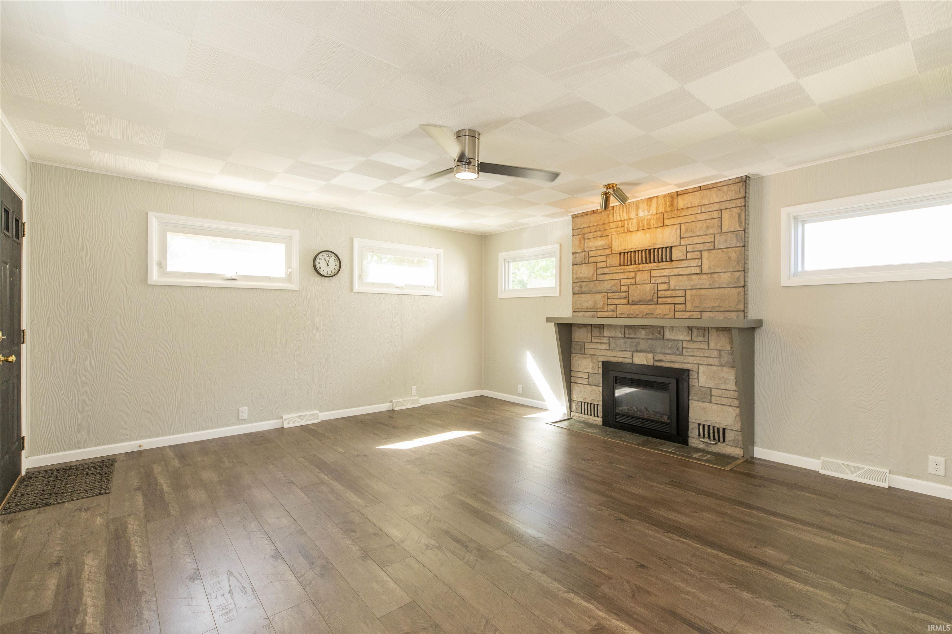 10483 Vistula Road Osceola, IN 46561 - Photo 12 of 34
