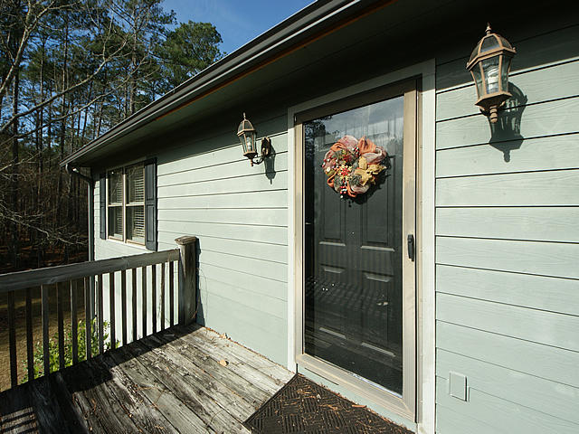 367 Back Field Road Walterboro, SC 29488 - Photo 3 of 34 02