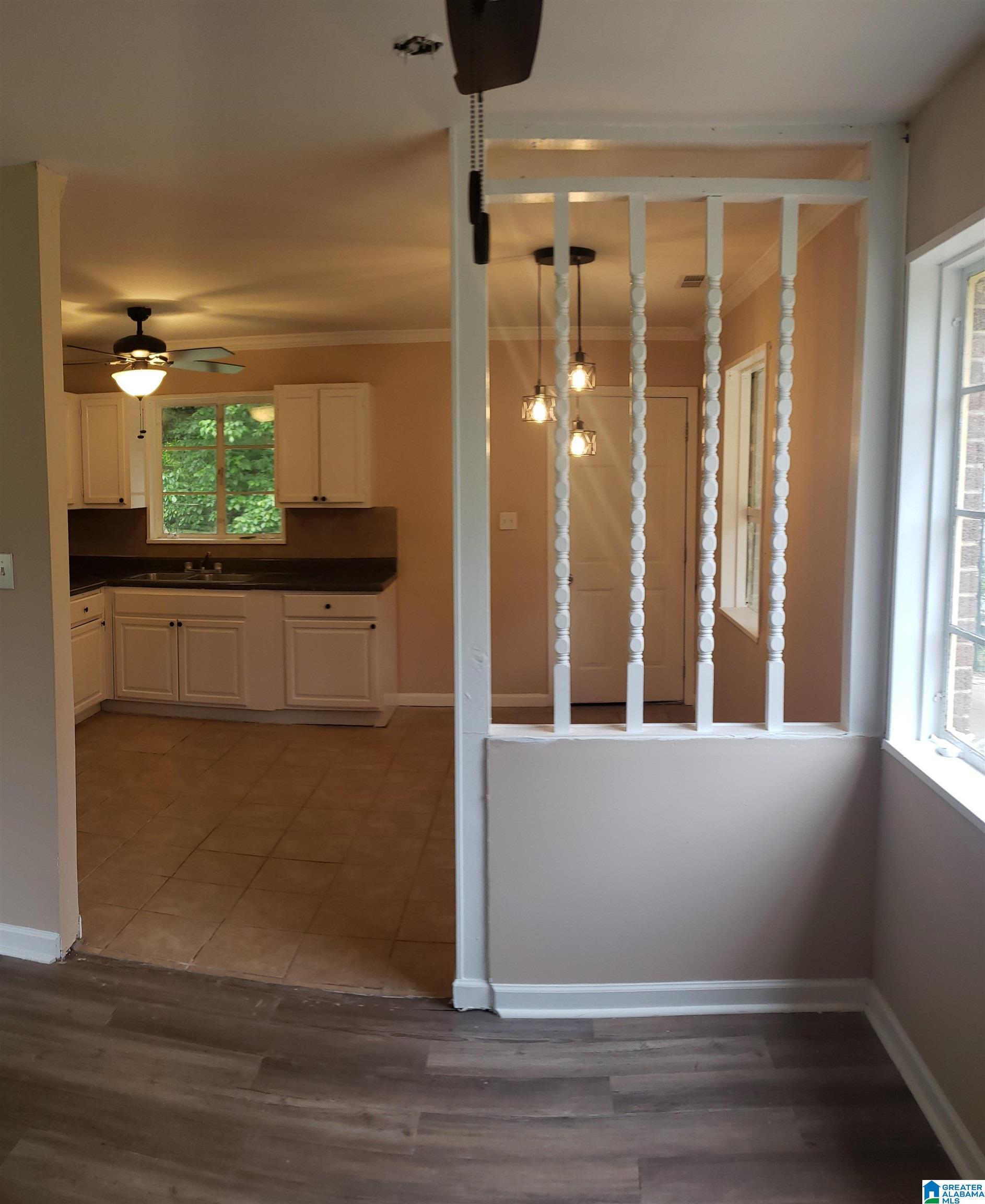 533 Lovelin Street Birmingham, AL 35228 - Photo 5 of 7