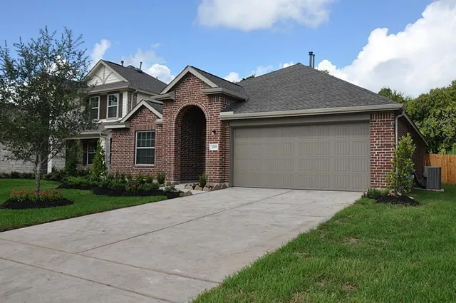 $2,100 | 3335 Jane Way, Richmond, TX 77406