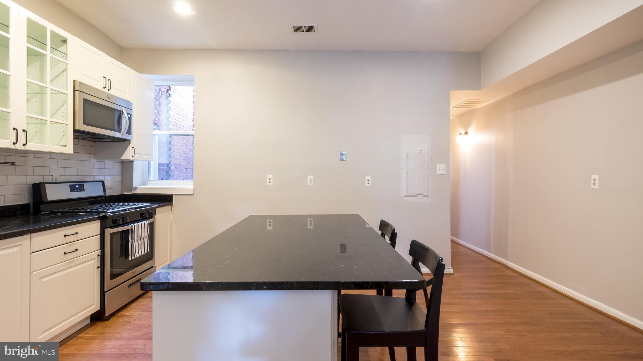 31 Todd Place Northeast Washington, DC 20002 - Photo 8 of 19 kitchen