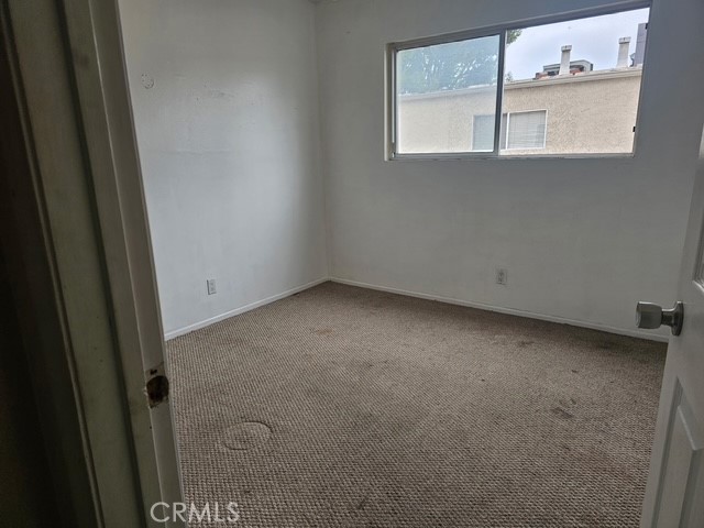 7754 Vía Rosa Maria Burbank, CA 91504 - Photo 2 of 13 a view of an empty room