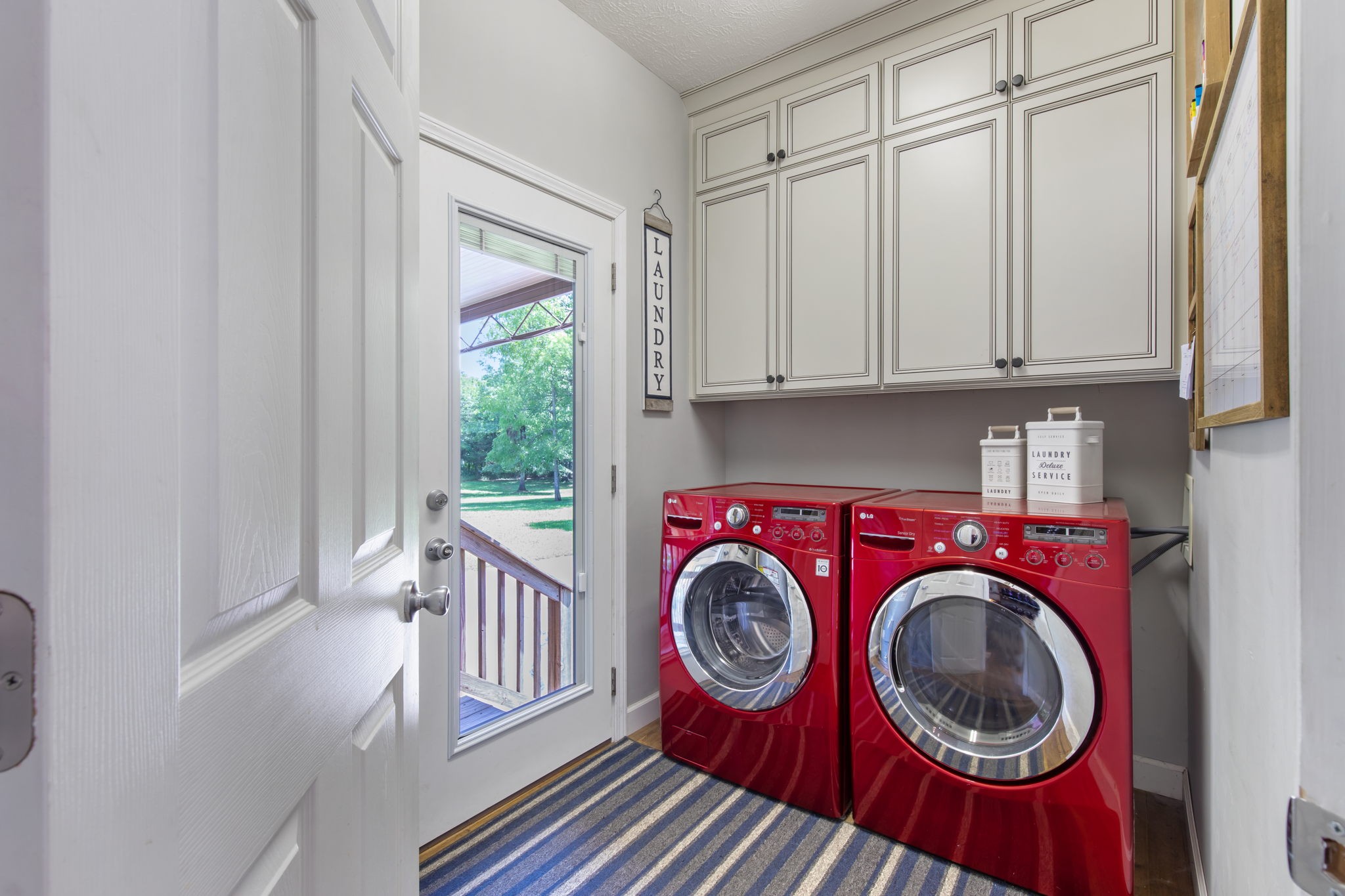 3161 Little Rock Road Eagleville, TN 37060 - Photo 11 of 56 a view of kitchen with washer and dryer
