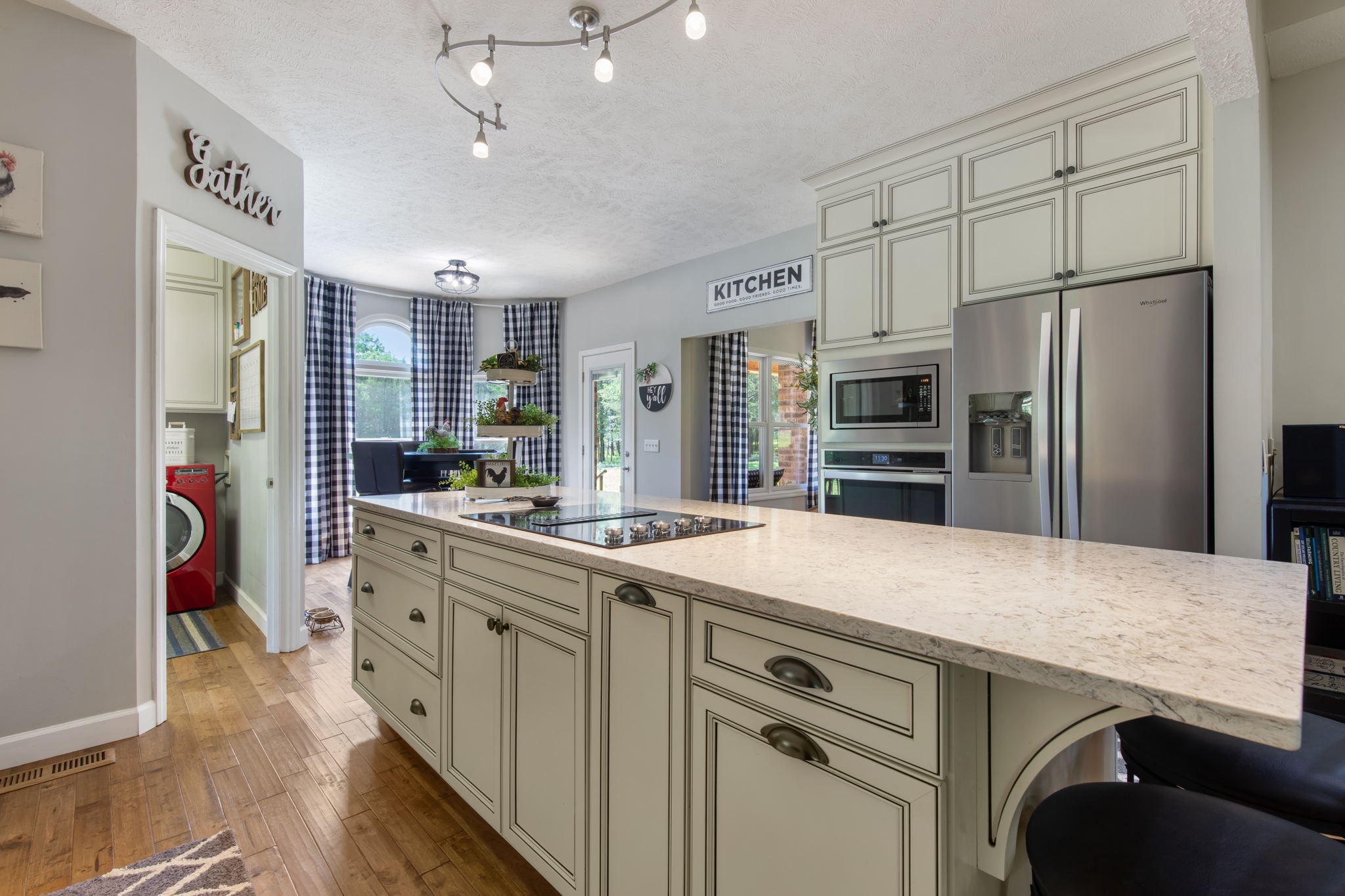 3161 Little Rock Road Eagleville, TN 37060 - Photo 9 of 56 a kitchen with stainless steel appliances a sink stove and refrigerator