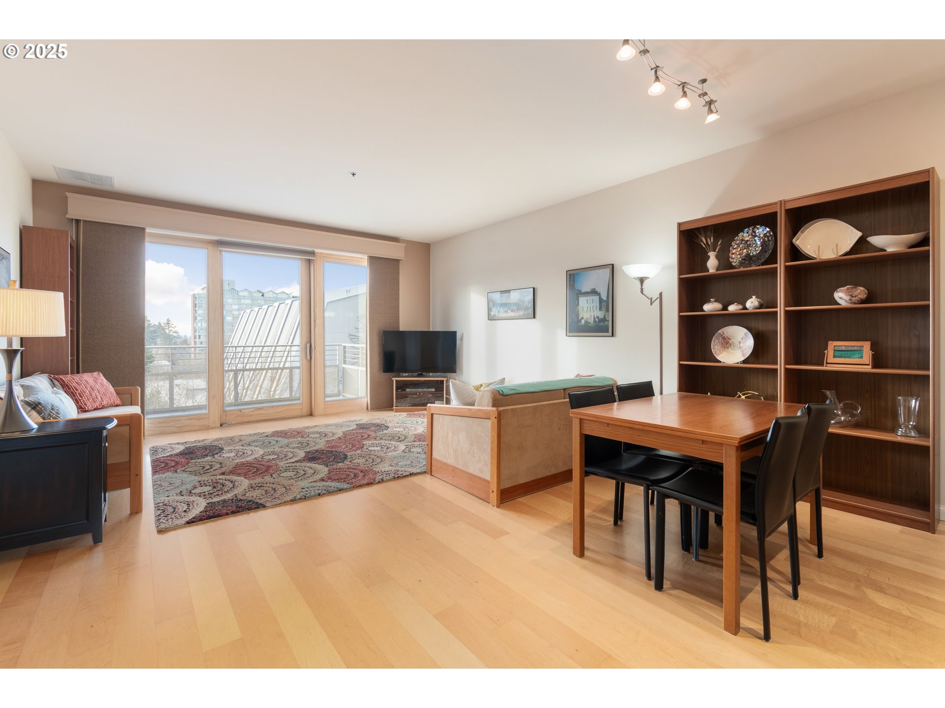 1375 Olive Street, Unit 503 Eugene, OR 97401 - Photo 3 of 29