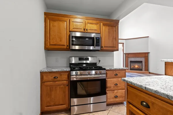 $379,900 | 1274 Bayport Terrace, Green Bay, WI 54313