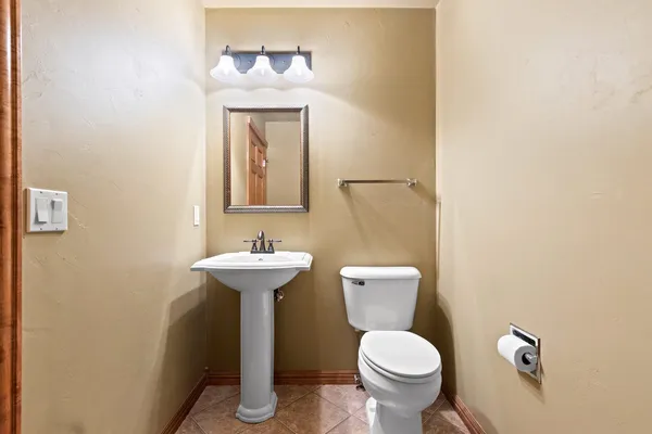 $379,900 | 1274 Bayport Terrace, Green Bay, WI 54313