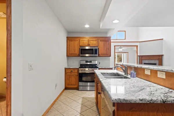 $379,900 | 1274 Bayport Terrace, Green Bay, WI 54313