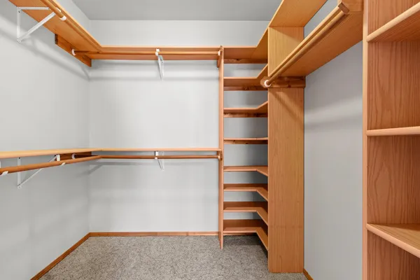 $379,900 | 1274 Bayport Terrace, Green Bay, WI 54313