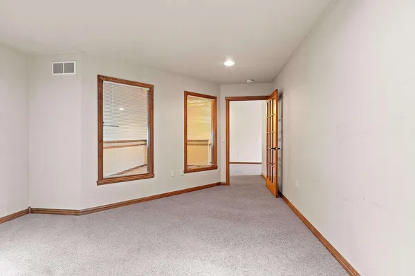 $379,900 | 1274 Bayport Terrace, Green Bay, WI 54313