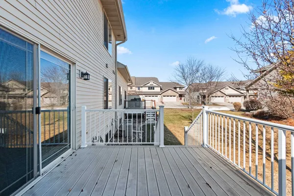 $379,900 | 1274 Bayport Terrace, Green Bay, WI 54313