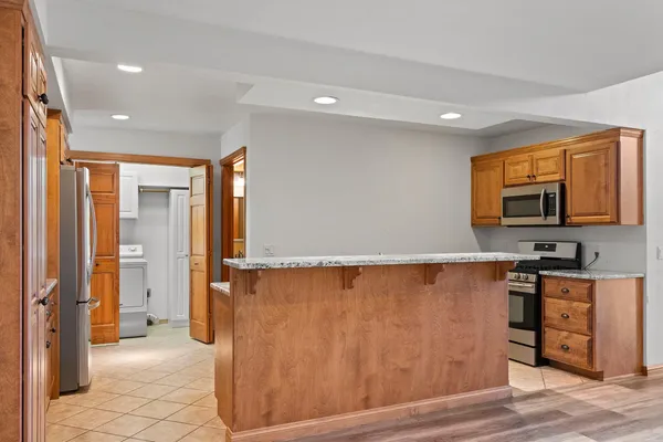 $369,900 | 1274 Bayport Terrace, Green Bay, WI 54313