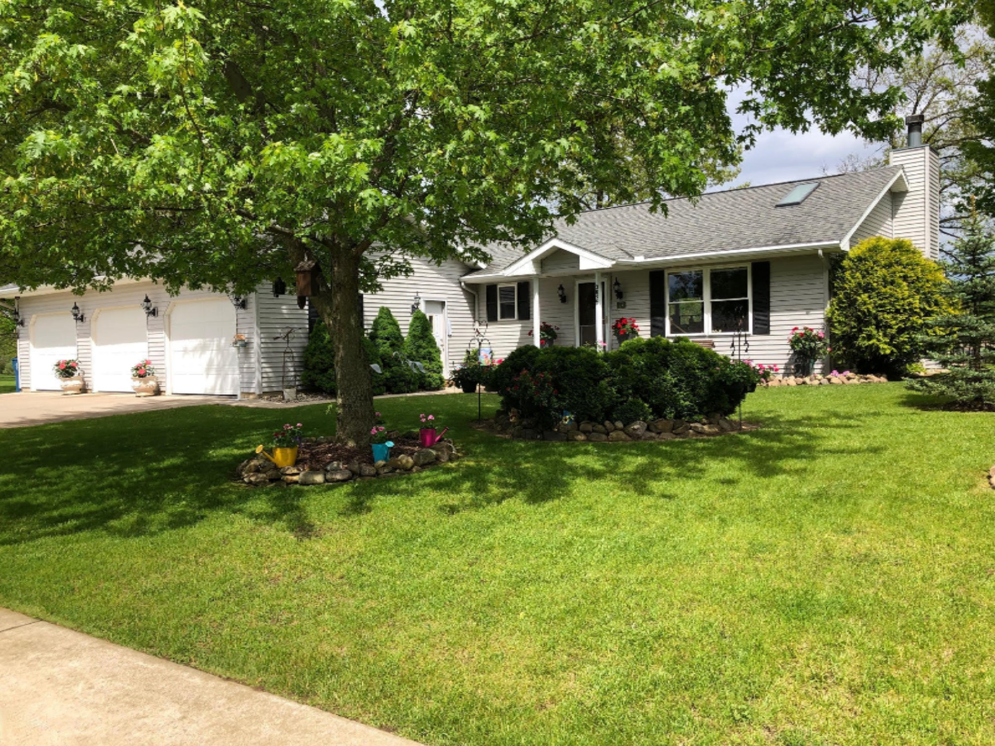 3095 North Cove Road Reading, MI 49274 - Photo 2 of 132 13