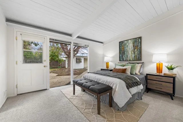 $2,995,000 | 3866 Corina Way, Palo Alto, CA 94303