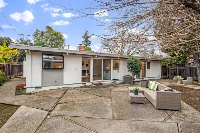 $2,995,000 | 3866 Corina Way, Palo Alto, CA 94303