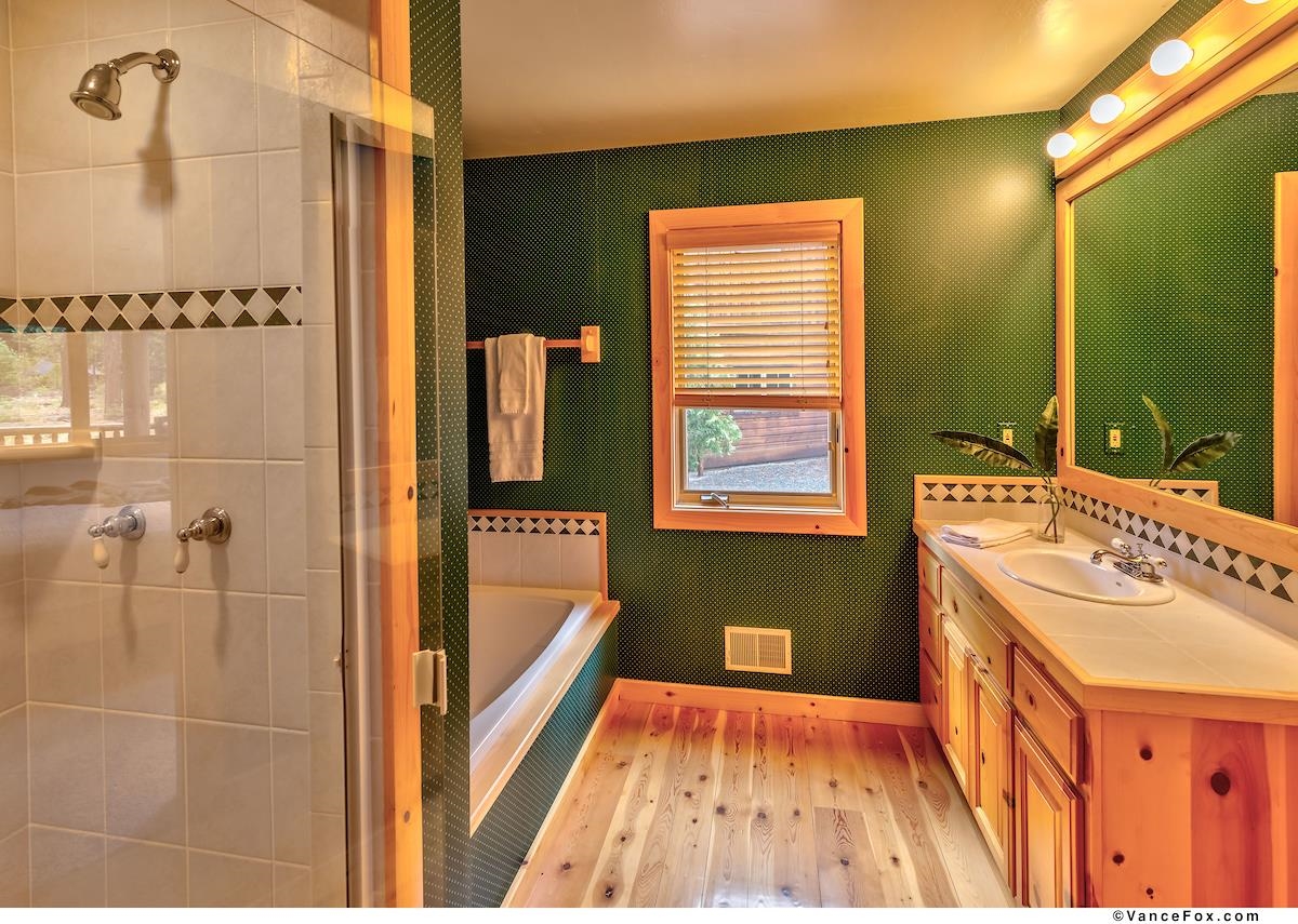 1730 Grouse Ridge Road Truckee, CA 96161 - Photo 16 of 21
