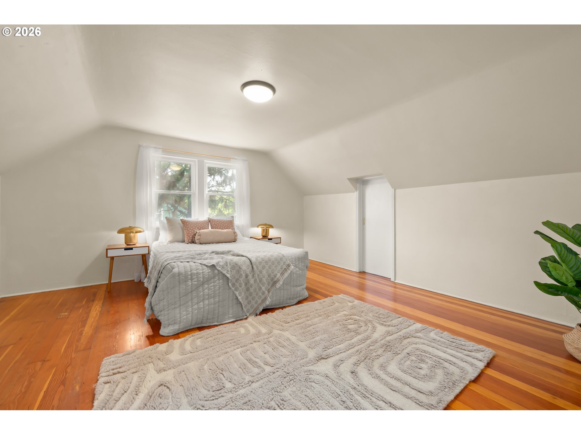 2661 Harris Street Eugene, OR 97405 - Photo 29 of 48 Bedroom