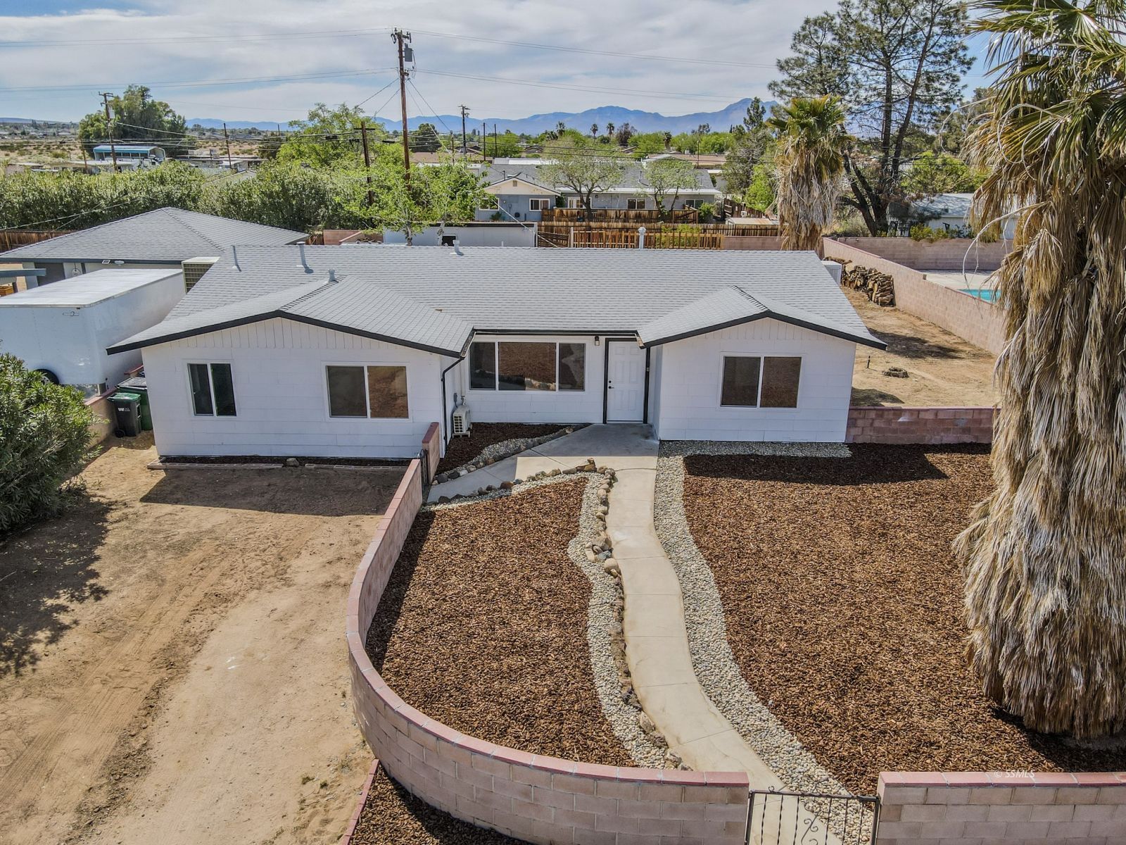 625 South Norma Street Ridgecrest, CA 93555 - Photo 3 of 43