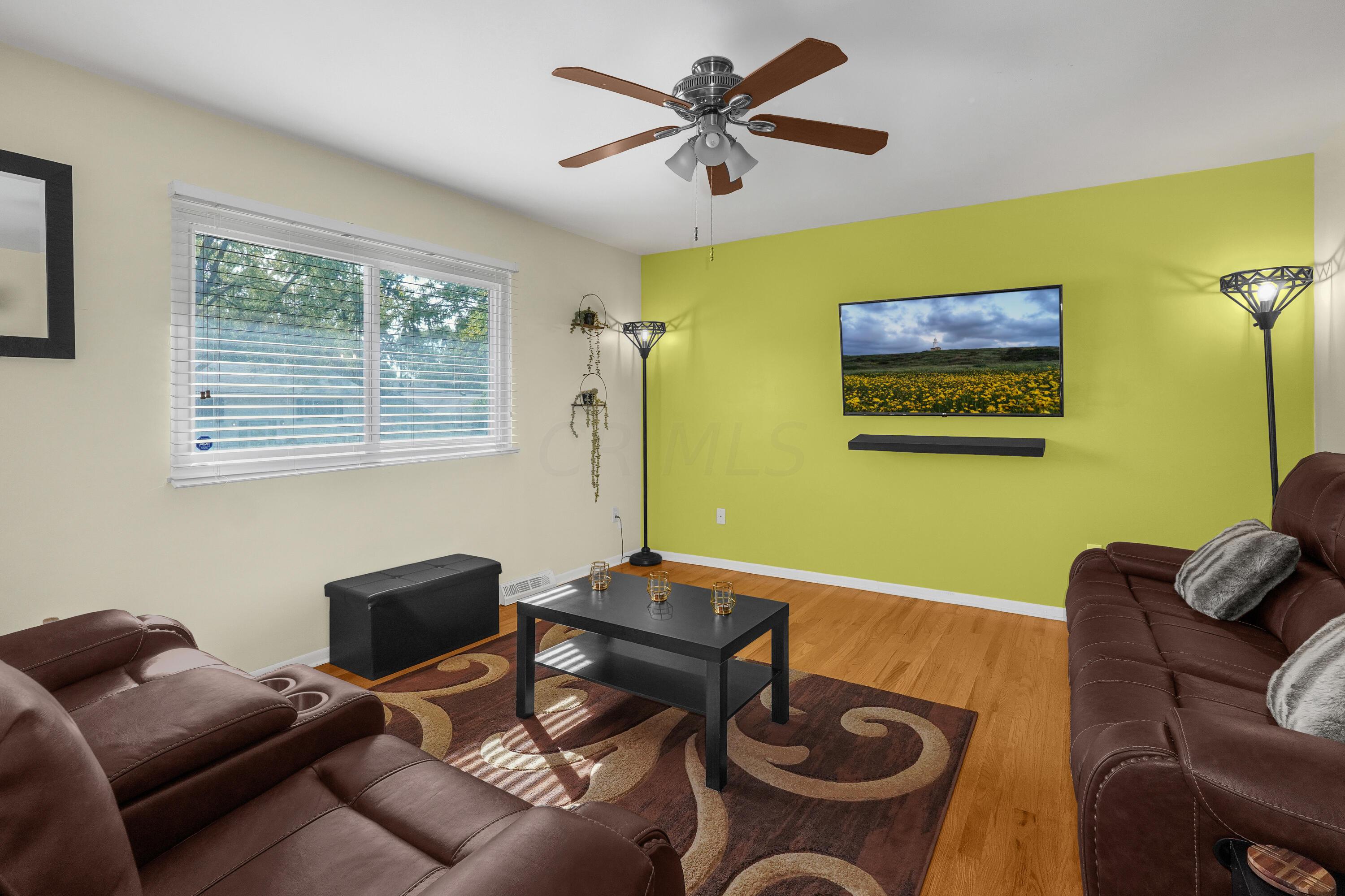 6499 Faircrest Road Columbus, OH 43229 - Photo 5 of 27 DSC05197