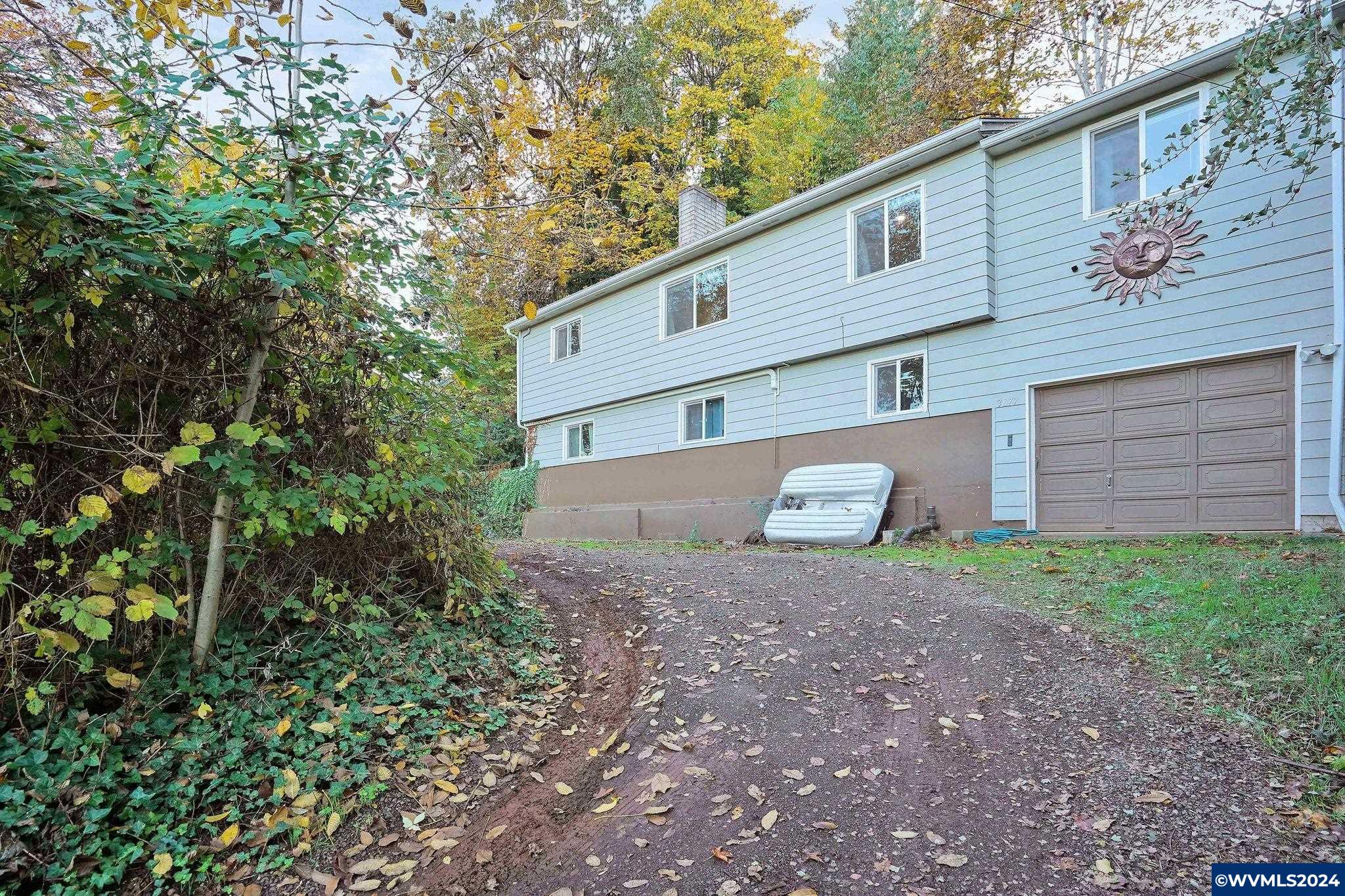 3077 Wallace Road Northwest Salem, OR 97304 - Photo 3 of 50 Gallery Image 3