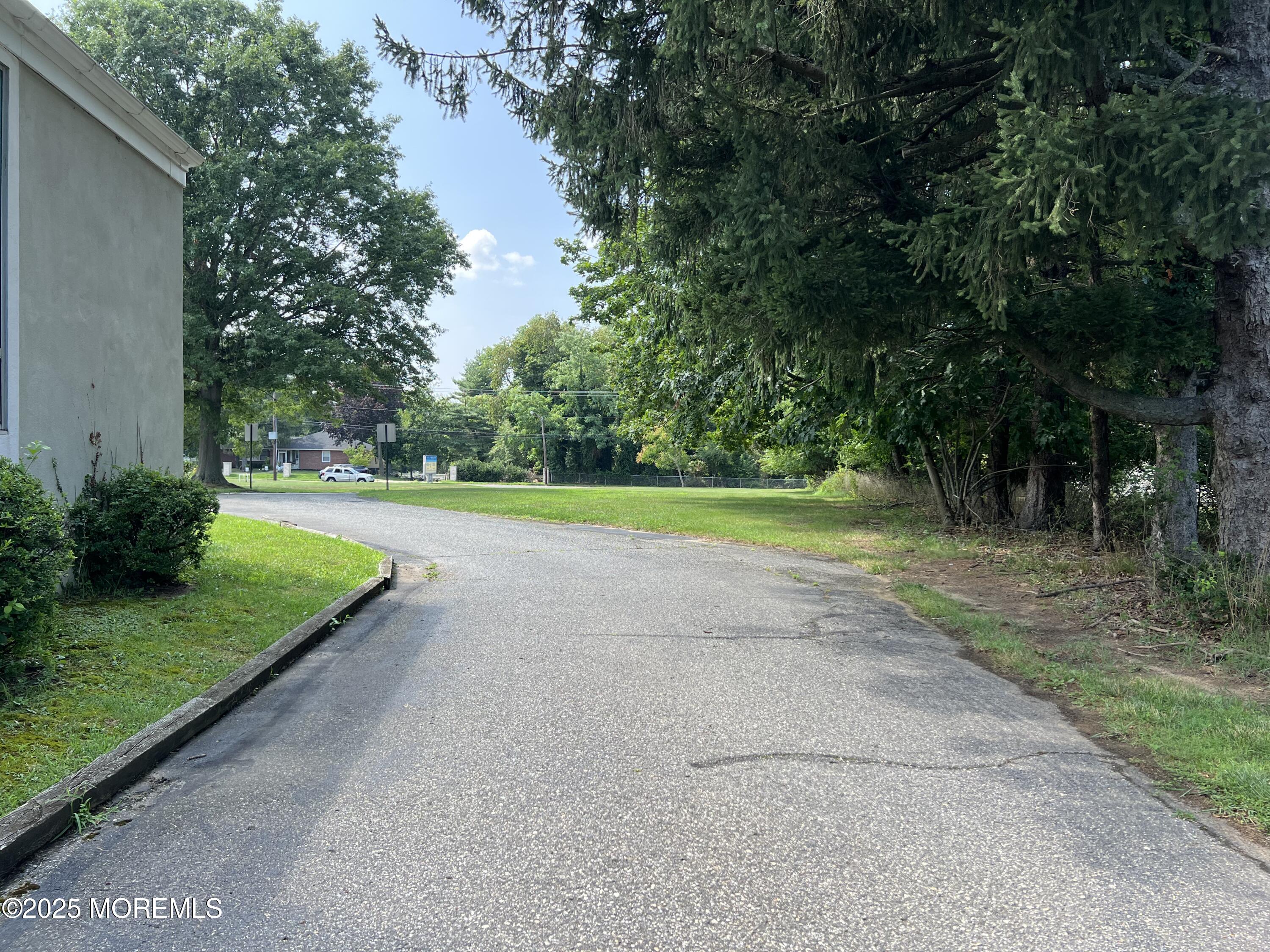 Wyckoff Road Eatontown, NJ 07724 - Photo 9 of 18 side driveway