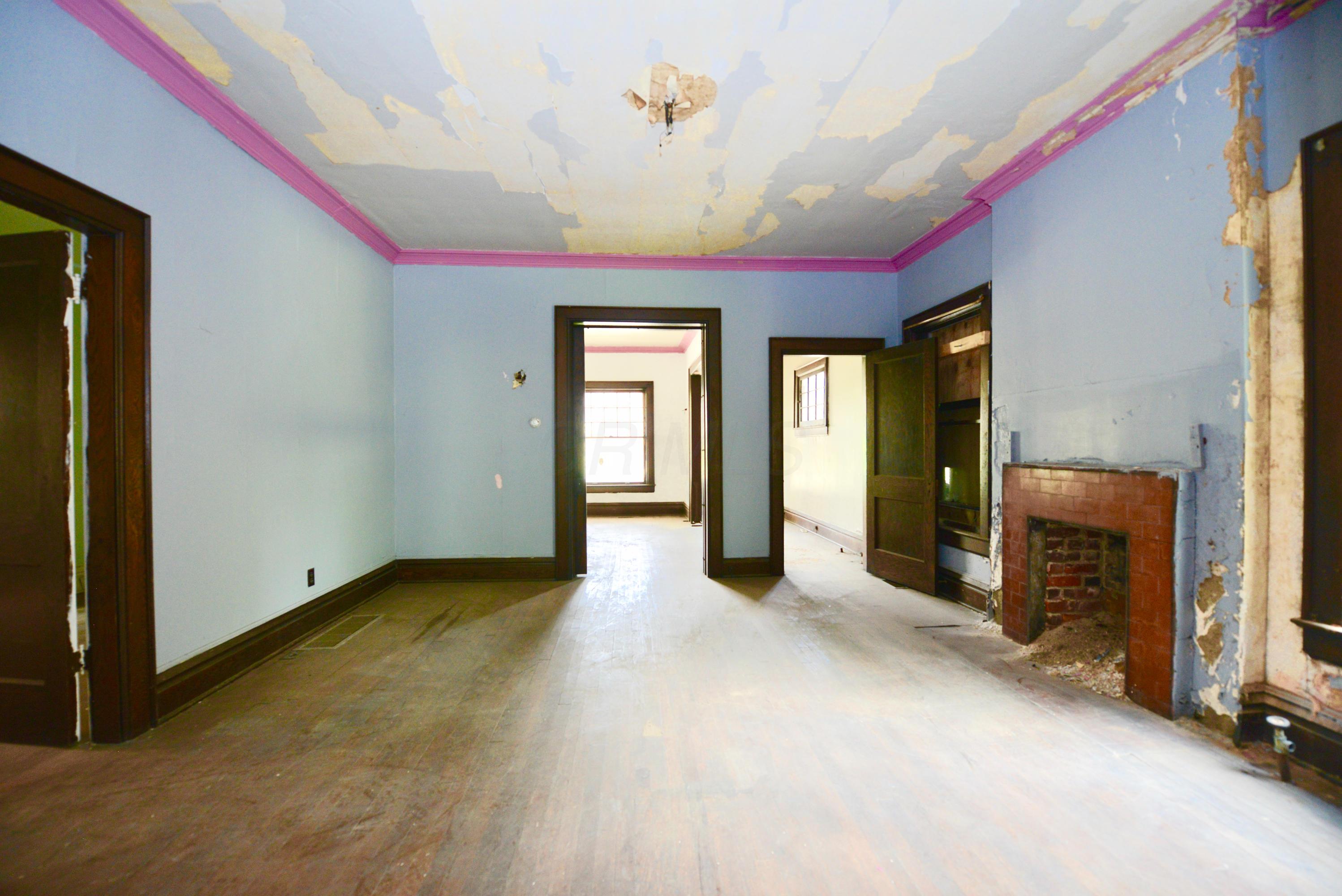 1610 Bryden Road Columbus, OH 43205 - Photo 11 of 30