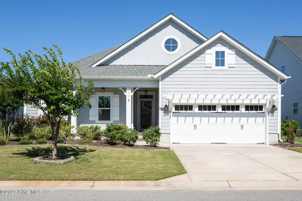 $465,000 | 116 Hanover Lakes Drive, Wilmington, NC 28401