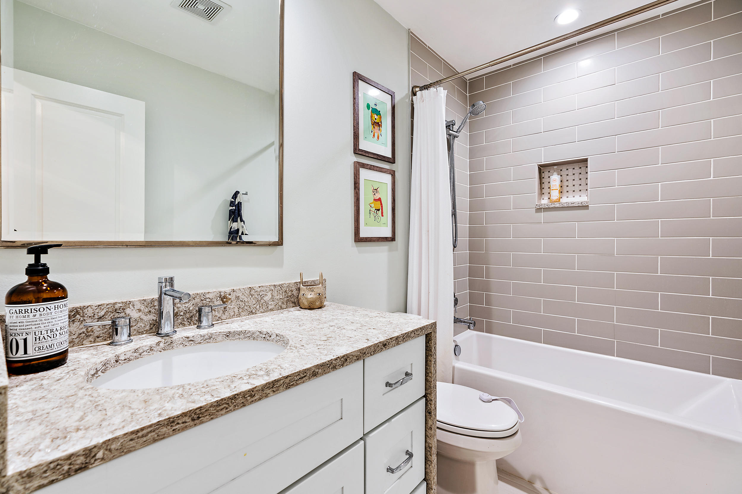 124 Timberline Drive Jupiter, FL 33458 - Photo 19 of 27 124 Timberline Dr-12