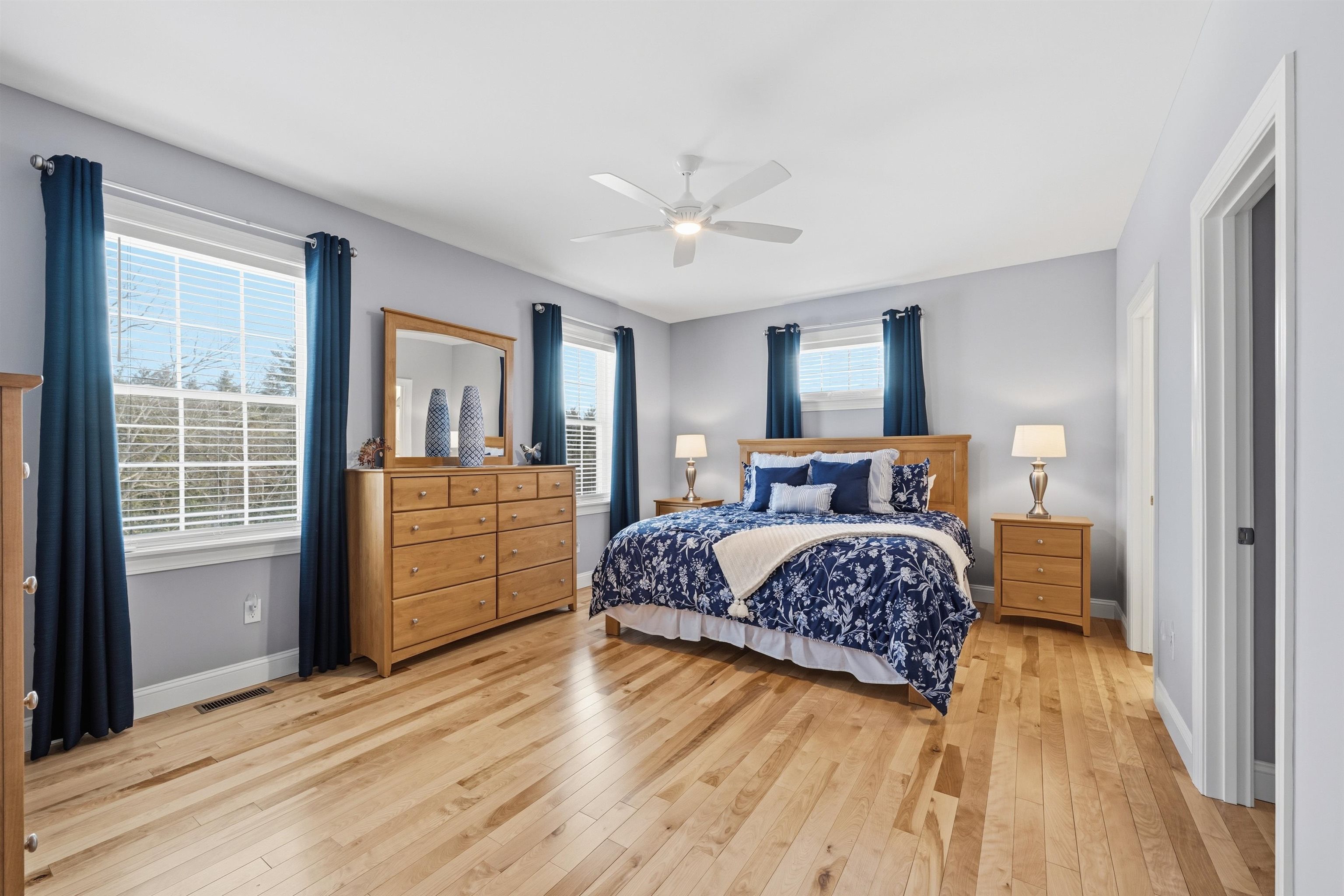 47 Clover Lane Londonderry, NH 03053 - Photo 17 of 56