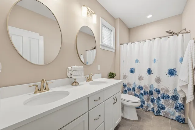 $799,999 | 47 Clover Lane, Londonderry, NH 03053