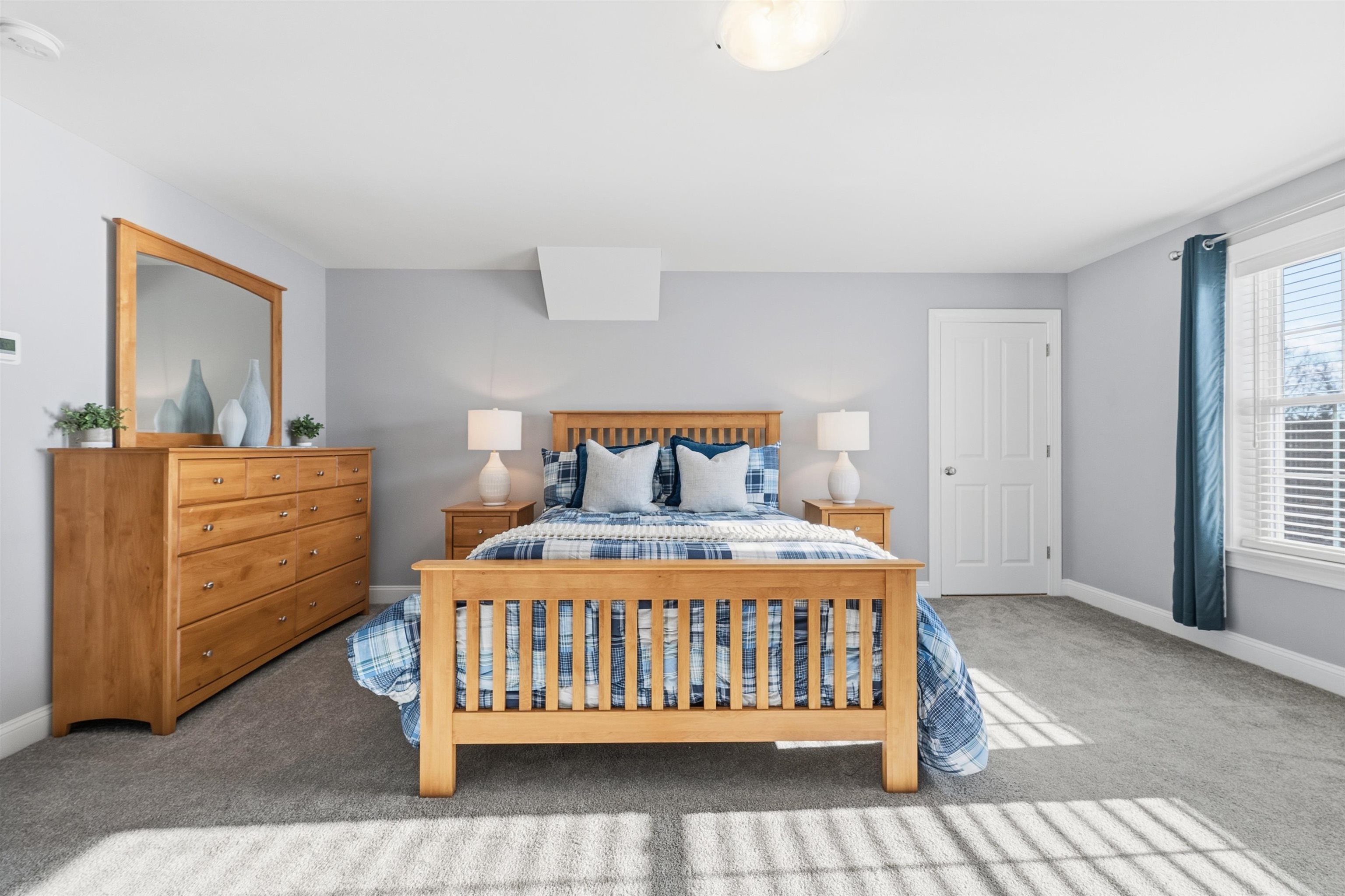 47 Clover Lane Londonderry, NH 03053 - Photo 27 of 56