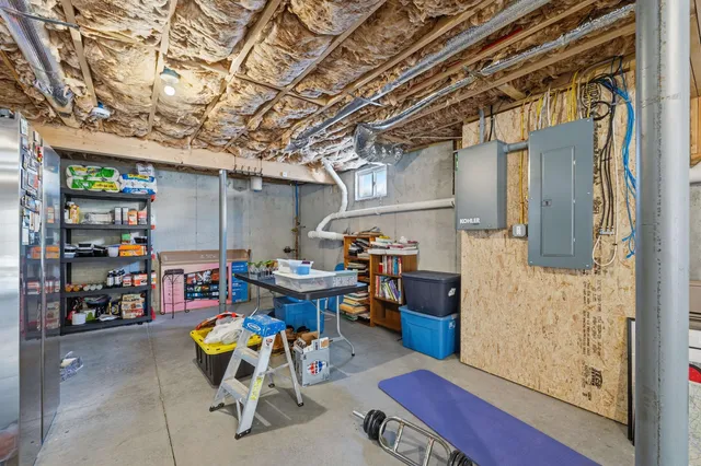 $799,999 | 47 Clover Lane, Londonderry, NH 03053