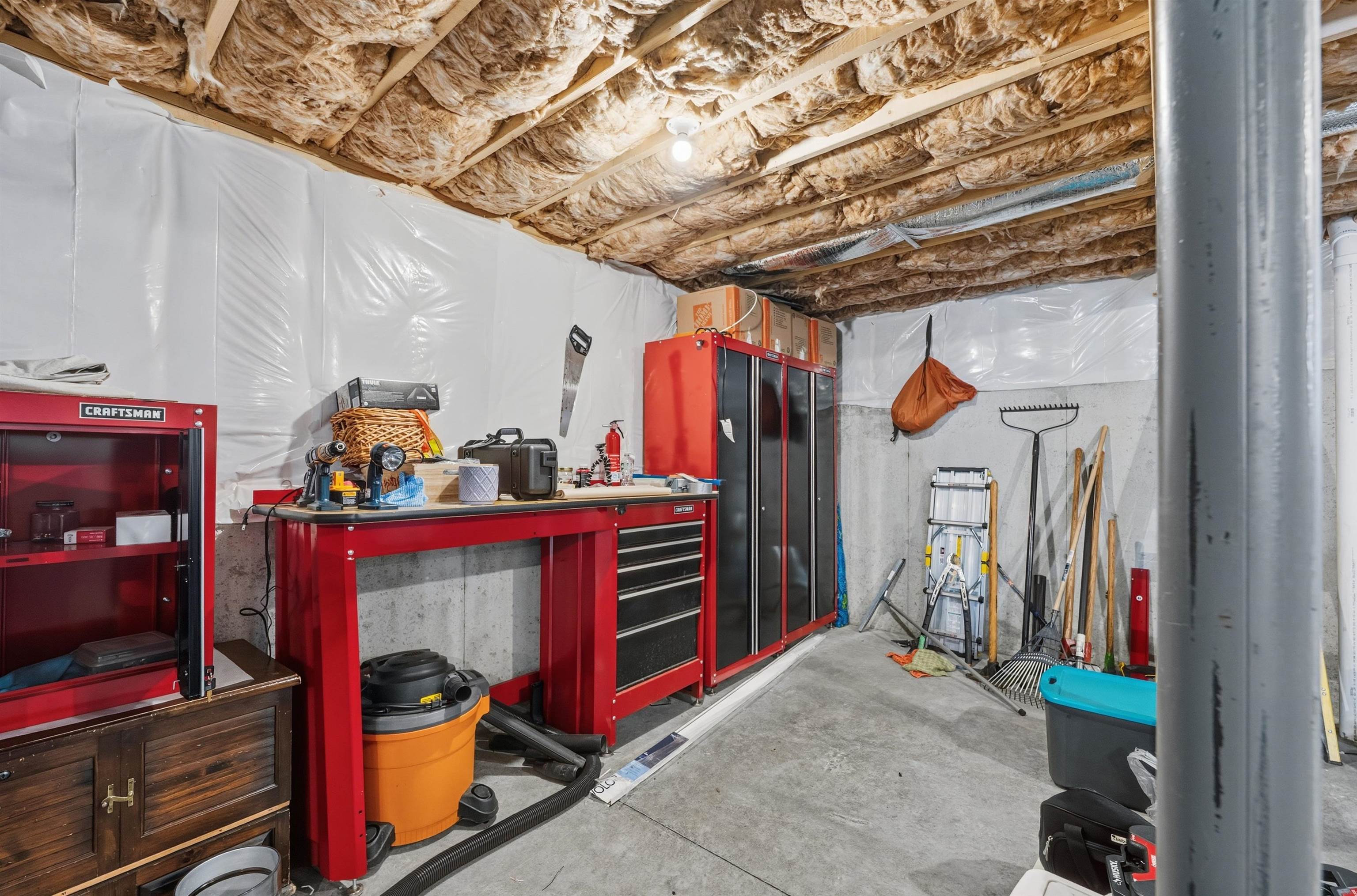 47 Clover Lane Londonderry, NH 03053 - Photo 41 of 56