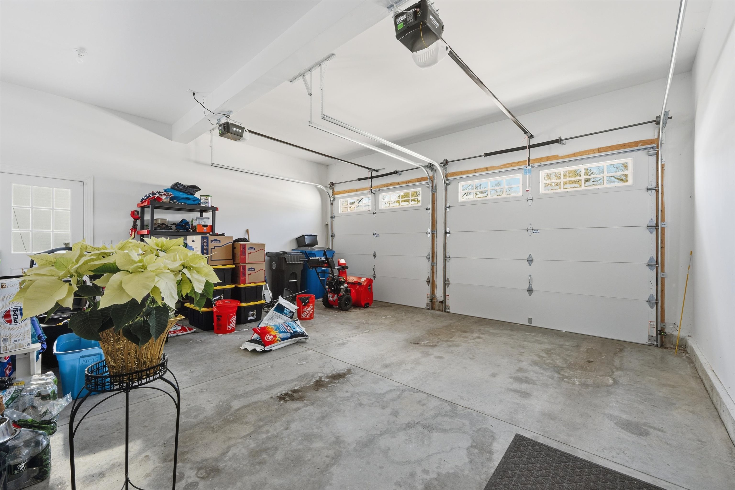 47 Clover Lane Londonderry, NH 03053 - Photo 42 of 56