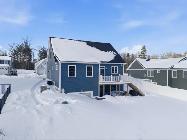 $799,999 | 47 Clover Lane, Londonderry, NH 03053