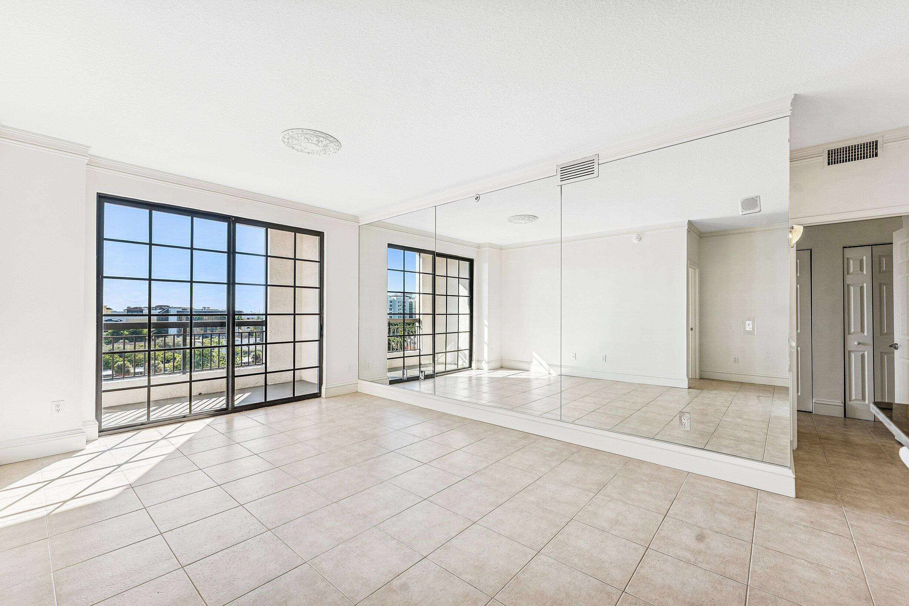 233 South Federal Highway, Unit 721 Boca Raton, FL 33432 - Photo 11 of 46 233 S Federal Hwy, 721, Boca Raton, FL 3