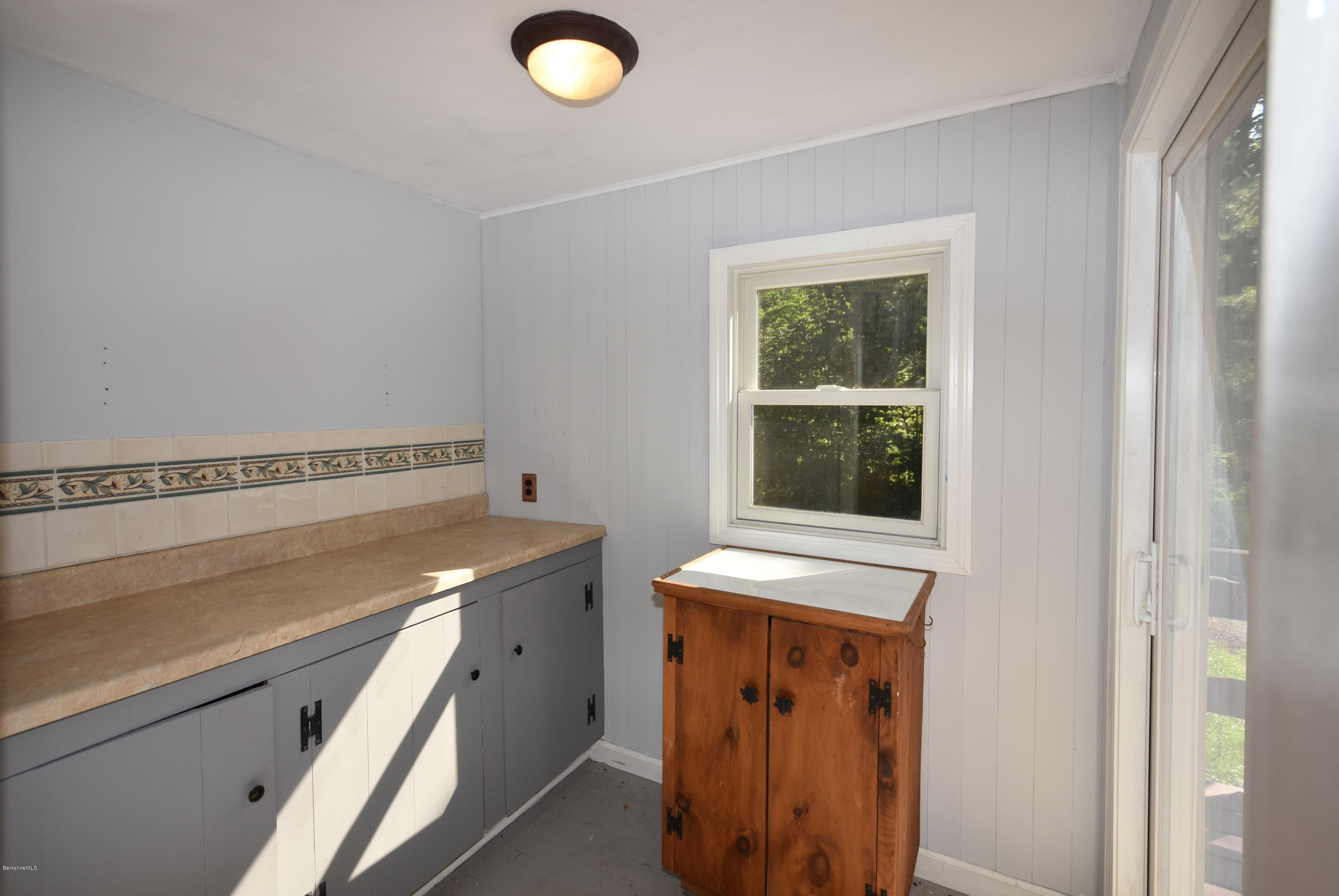 834 George Carter Road Becket, MA 01223 - Photo 24 of 61 Pantry
