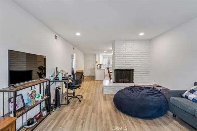 $484,000 | 804 East Washington Avenue, Unit C, Escondido, CA 92025