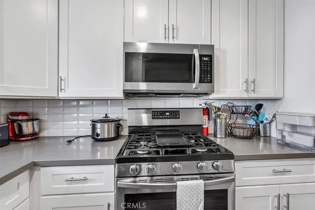 $484,000 | 804 East Washington Avenue, Unit C, Escondido, CA 92025